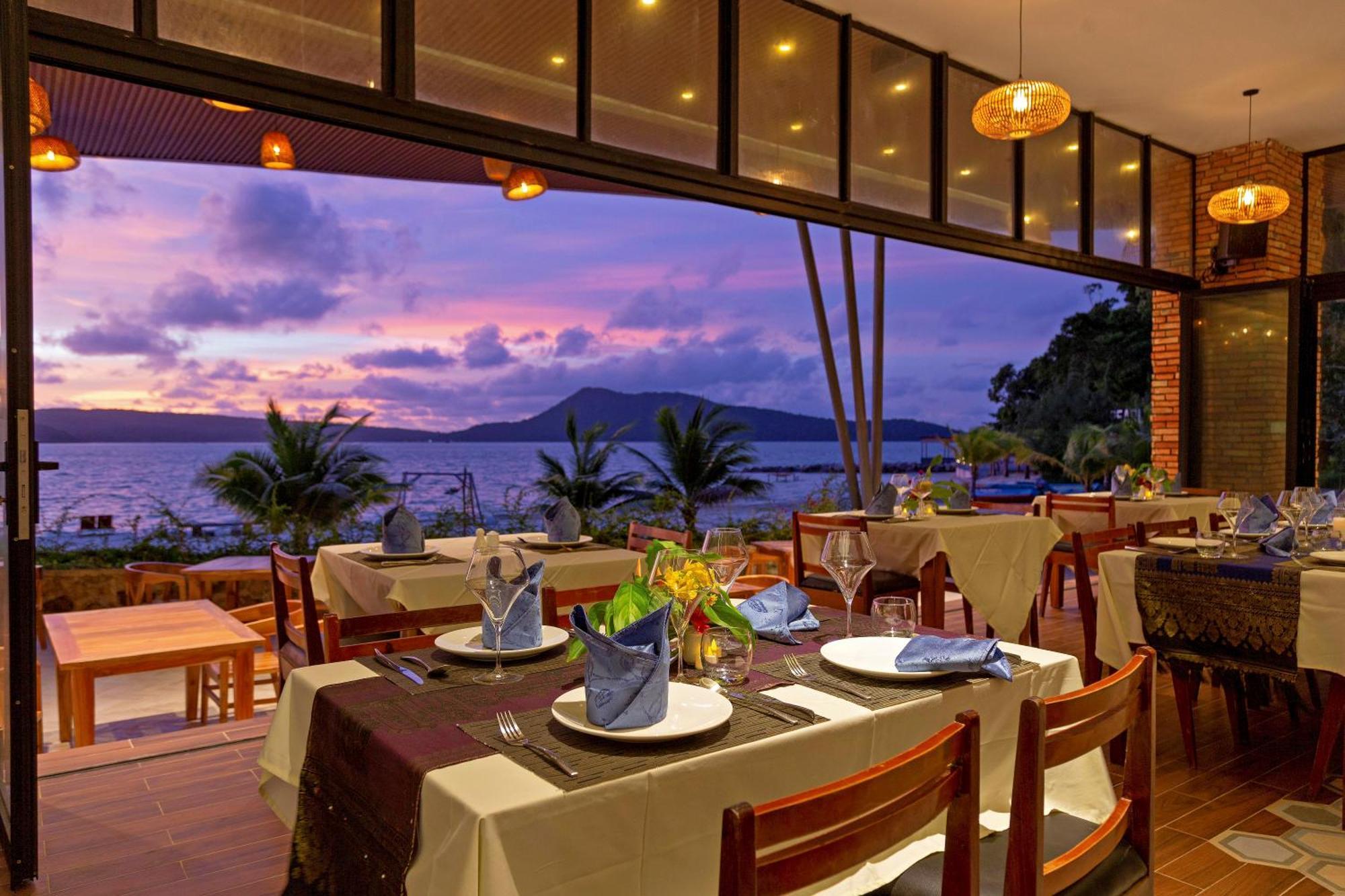 Pearl Beach Resort & Spa Koh Rong Sanloem Exterior foto